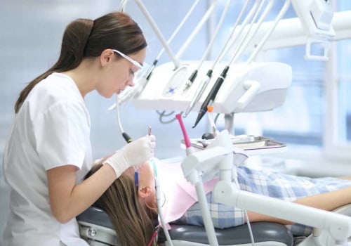 Can oral health therapists do fillings?